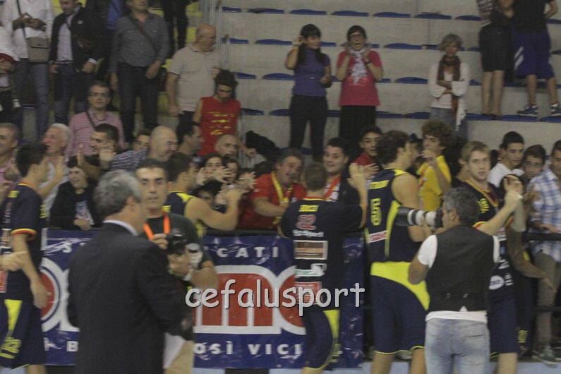 121014 basket 225_tn.jpg